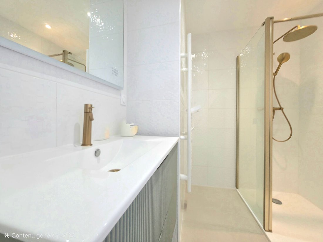 Apartment in Le Lavandou, Provence-Alpes-Côte d'Azur, France 4 - 17986592