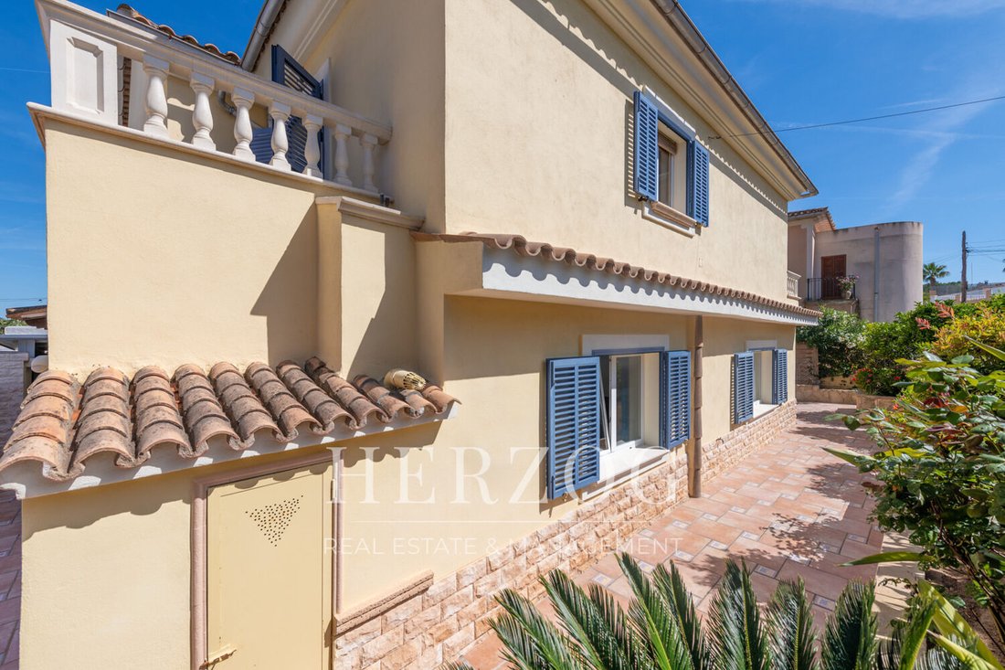 Chalet in Cala Fornells, Calvia, Balearic Islands 3 - 17985036