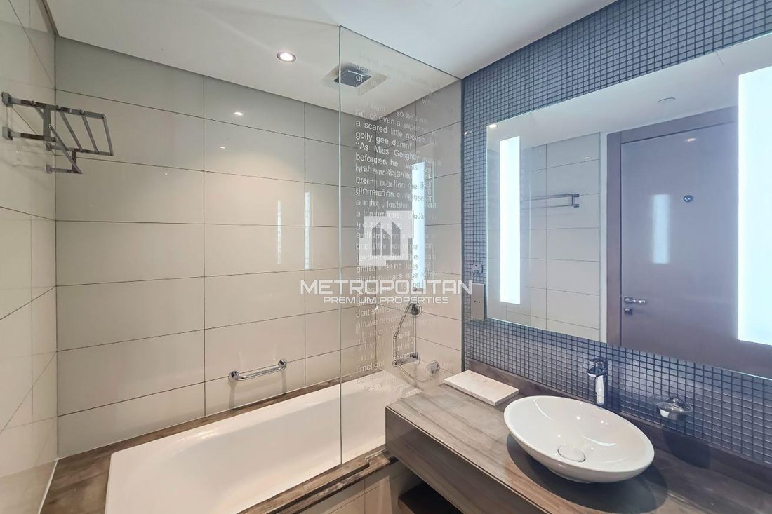 Apartment in Business Bay, Dubai, United Arab Emirates 4 - 17986428