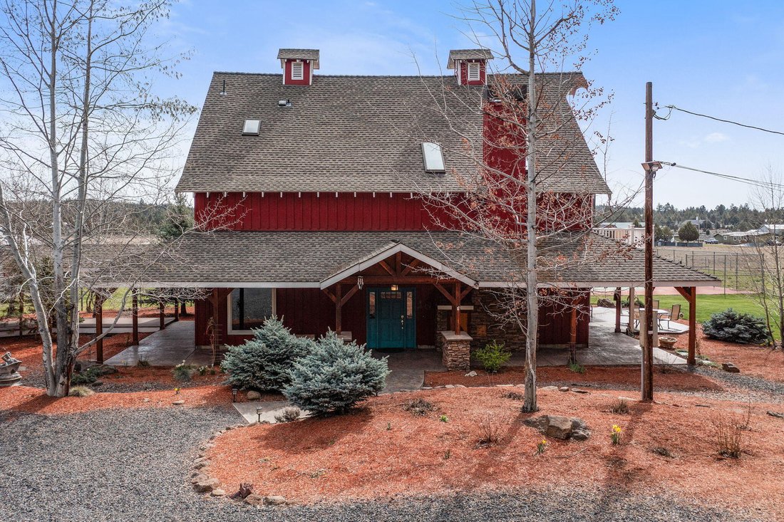 House in Sisters, Oregon, United States 3 - 17990662