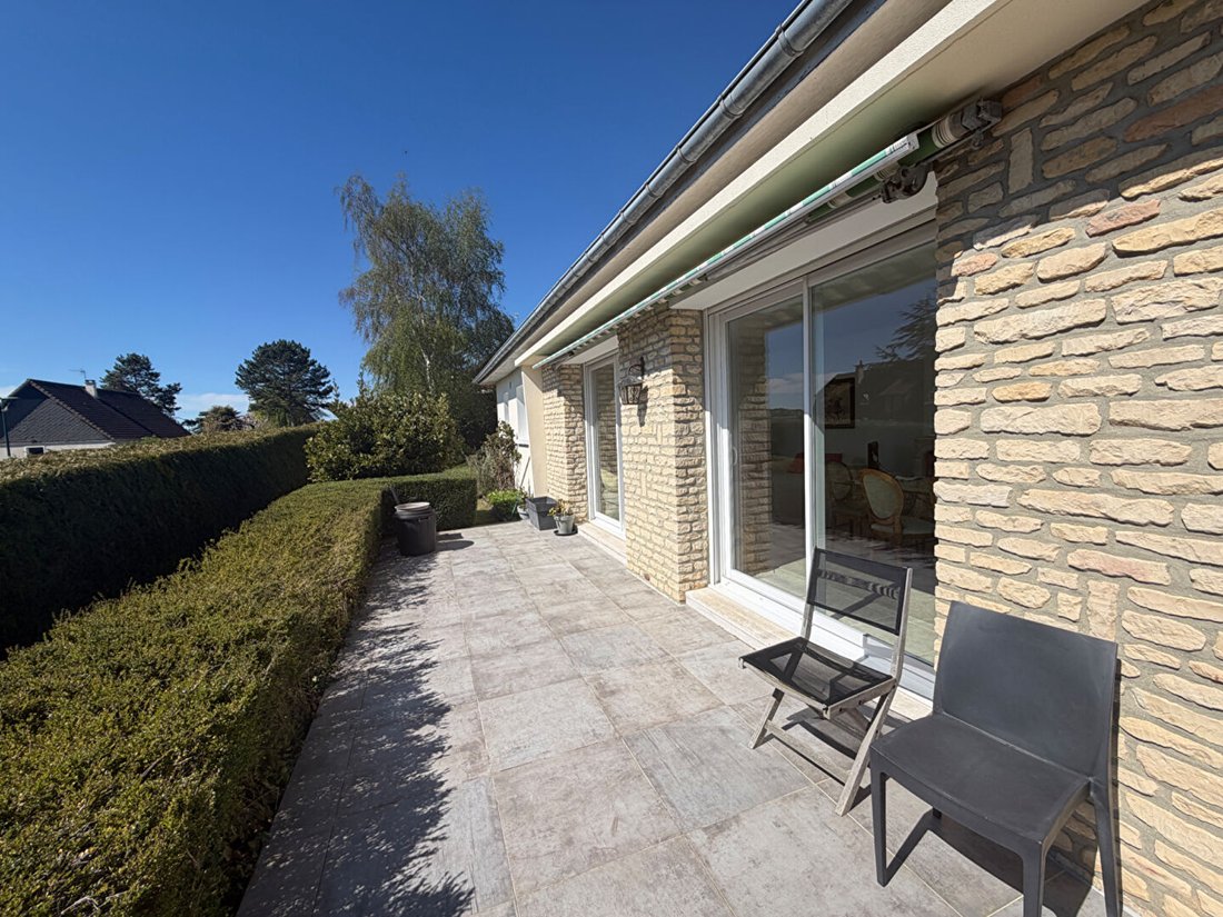 Villa in Touques, Normandy, France 2 - 17986702