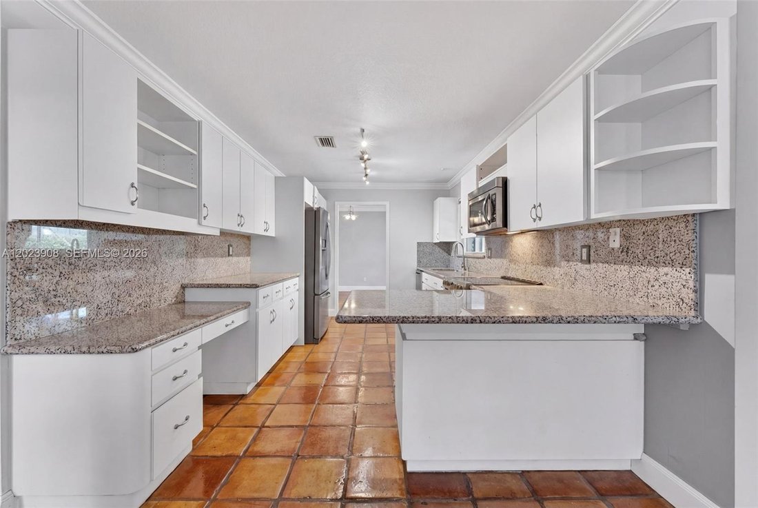 House in West Miami, Florida, United States 4 - 17987970
