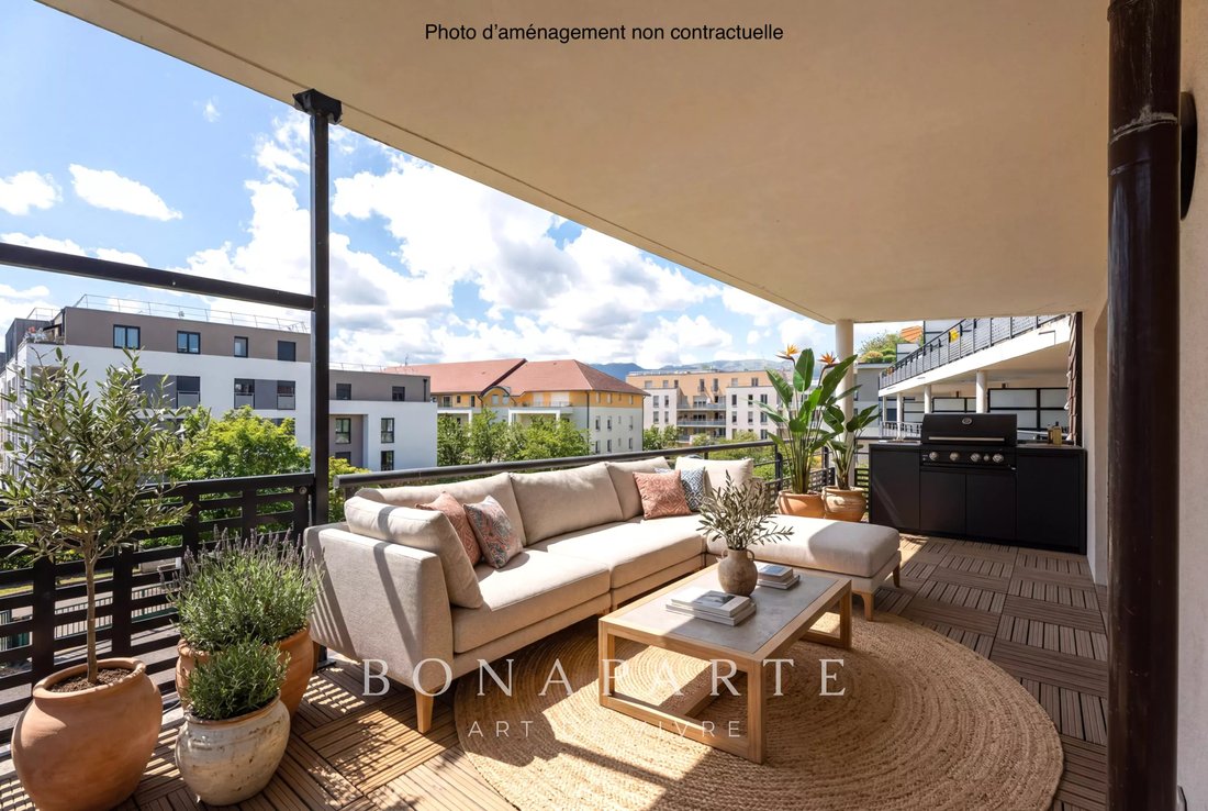 Apartment in Ferney-Voltaire, Auvergne-Rhône-Alpes, France 1 - 17982931