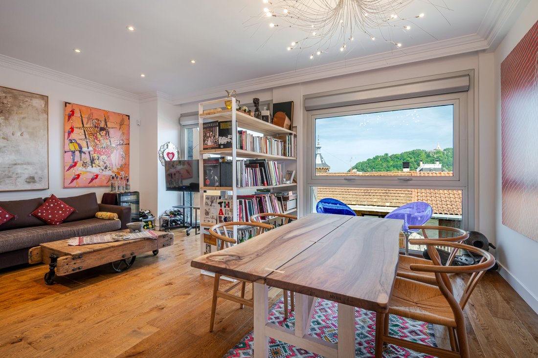 Apartment in Centro, Donostia-San Sebastian, Spain 2 - 17989326