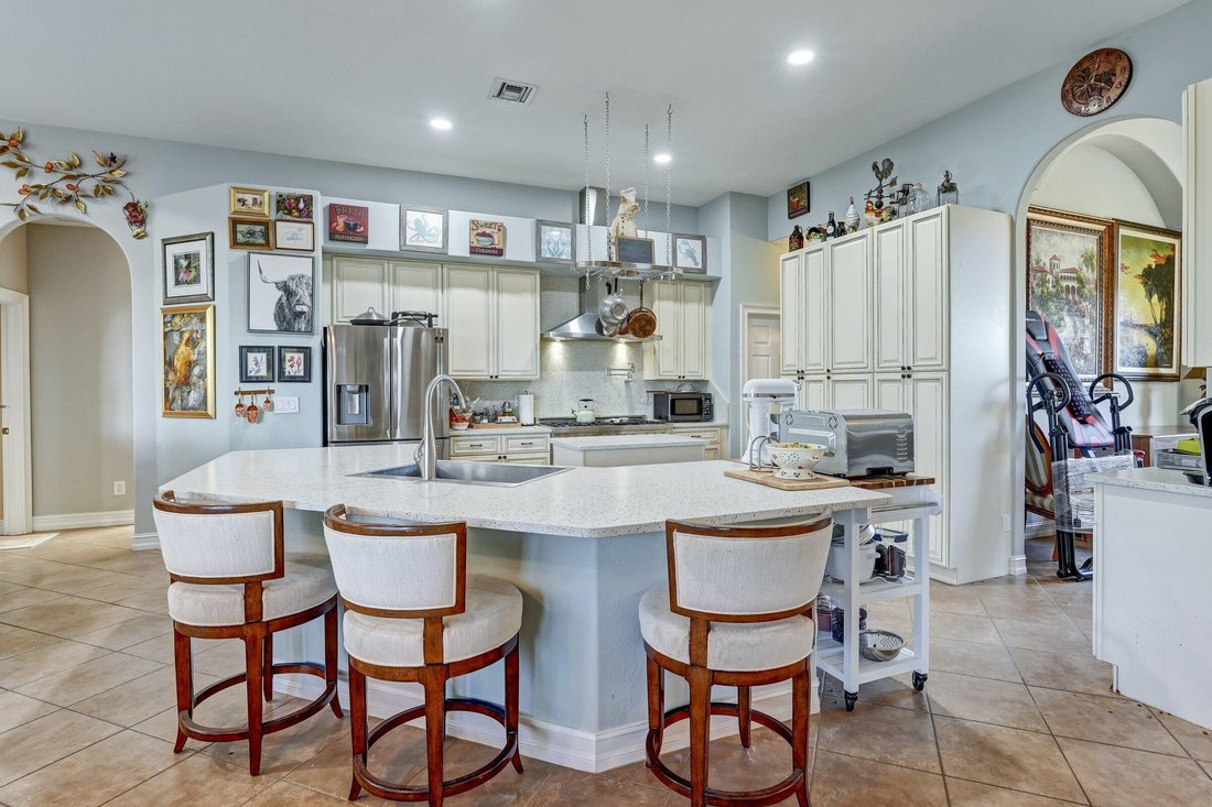 House in Naples, Florida, United States 5 - 17984725