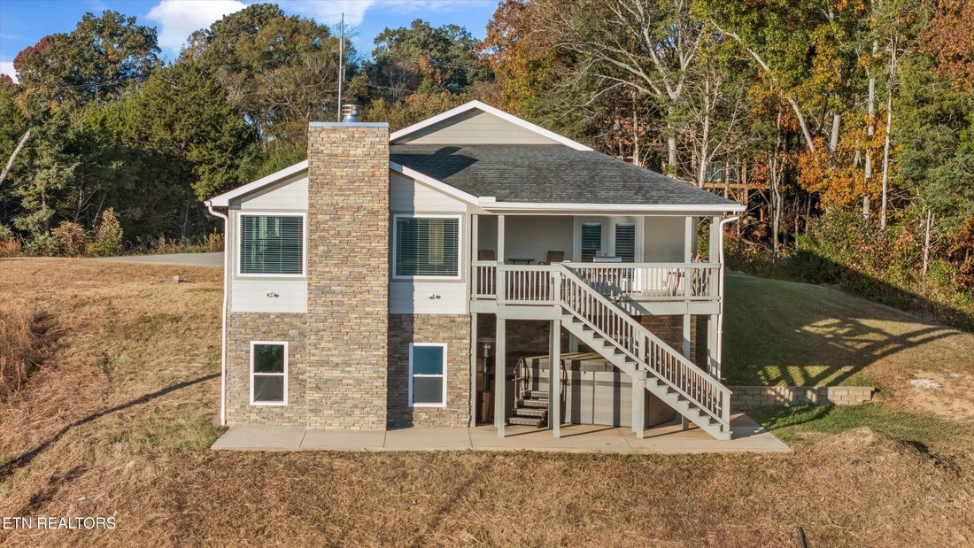 House in Dandridge, Tennessee, United States 4 - 17995196