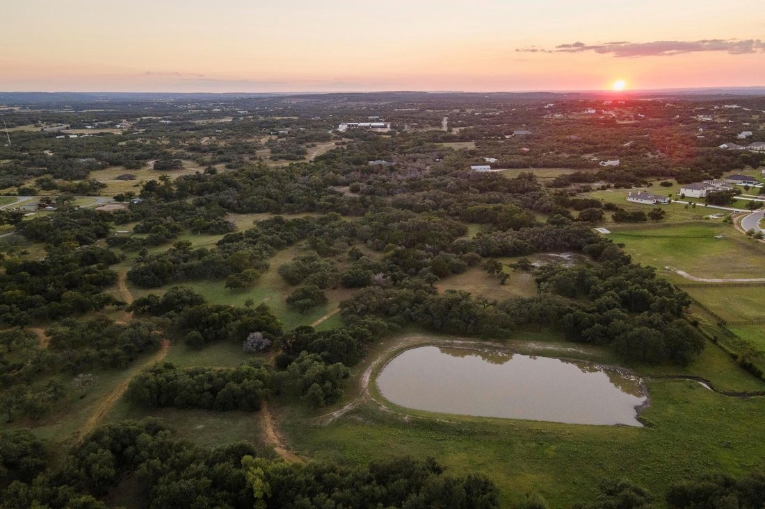 House in Dripping Springs, Texas, United States 3 - 17995711