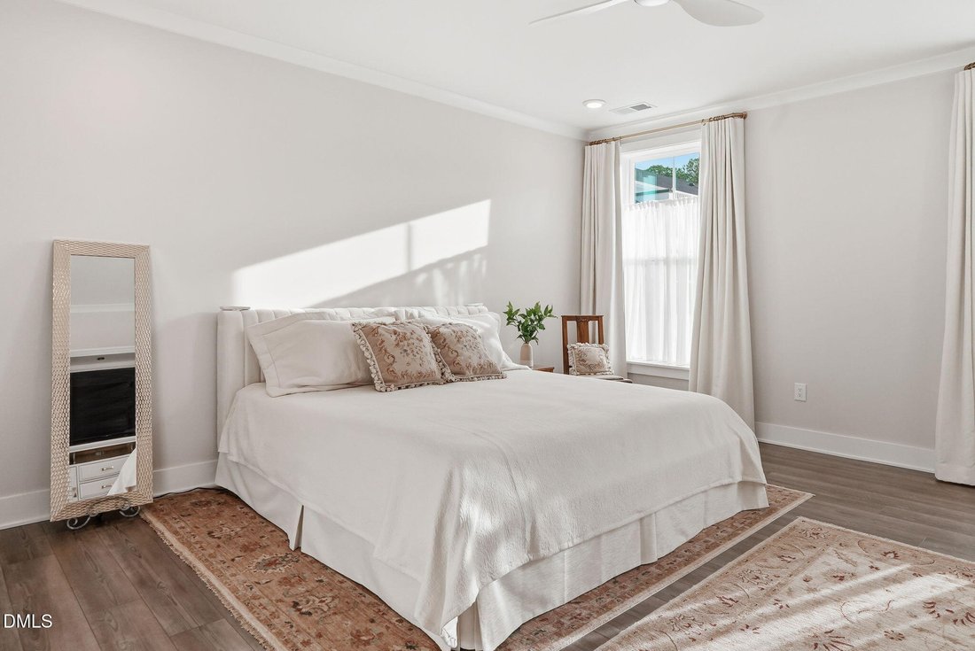 Condo in Raleigh, North Carolina, United States 3 - 17994348
