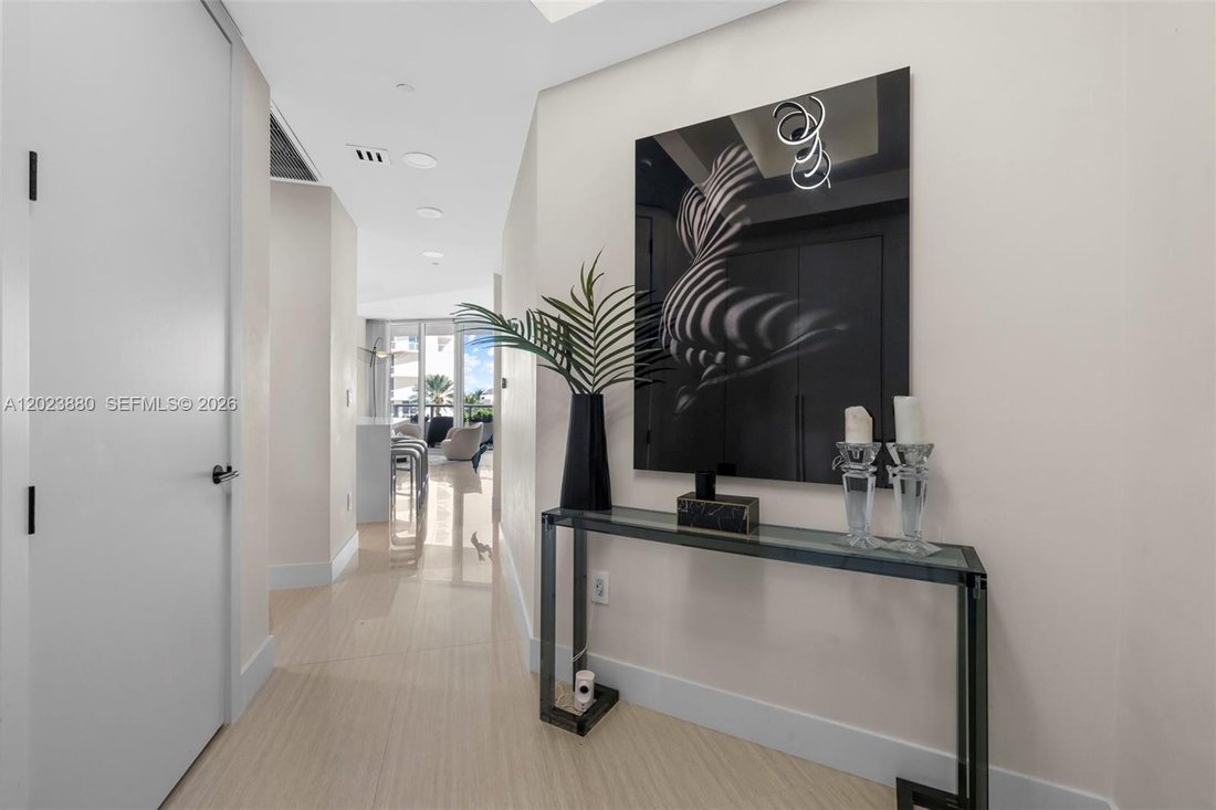 Condo in Miami Beach, Florida, United States 3 - 17989080