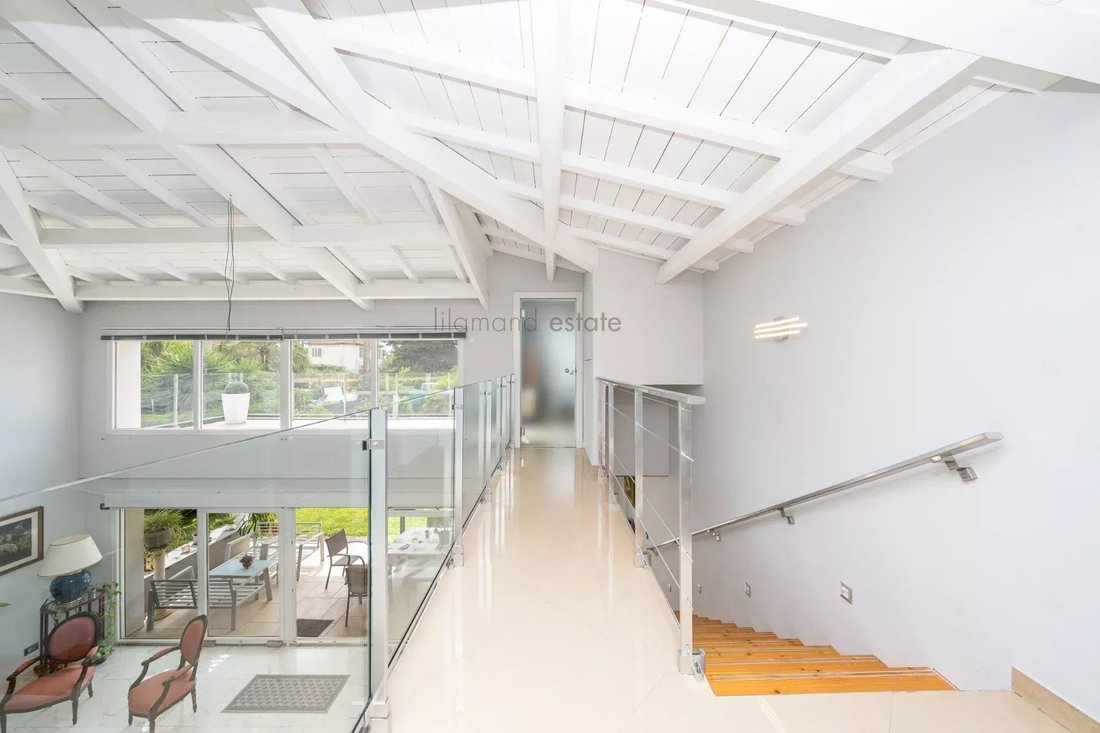 Villa in Les Paluds-Lauvert, Vallauris, France 3 - 17985798