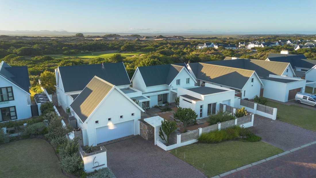 House in Saint Francis Links, Eastern Cape, South Africa 4 - 17987320