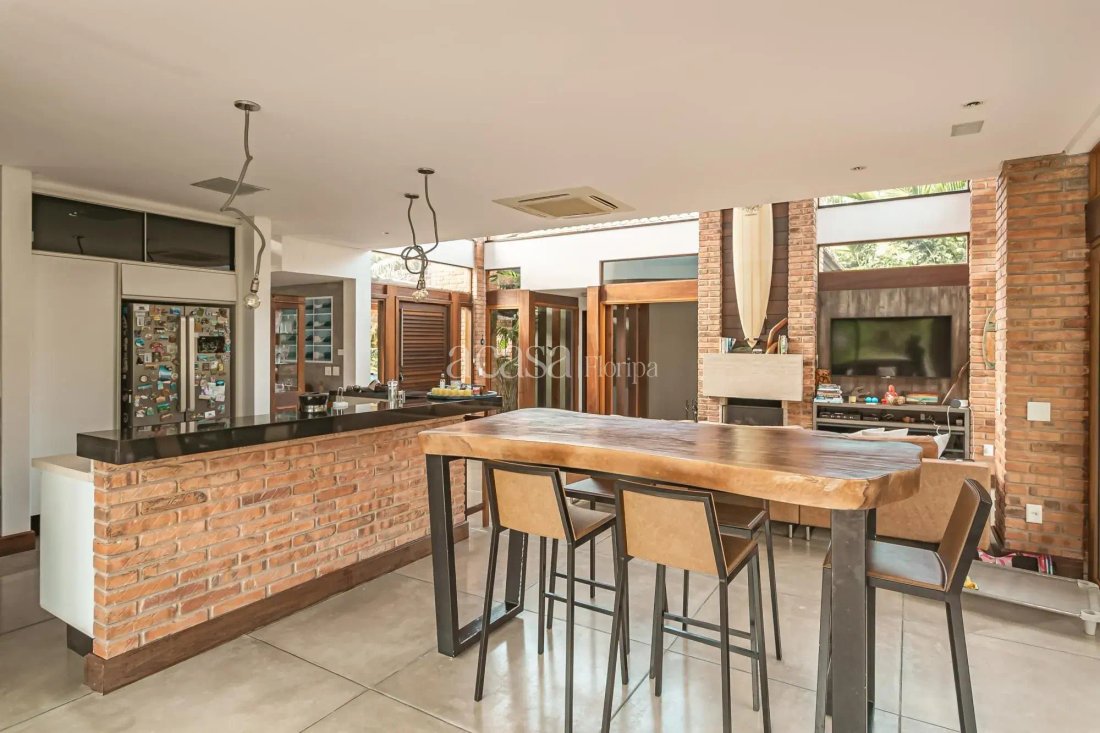 Condo in Florianópolis, State of Santa Catarina, Brazil 5 - 17985788