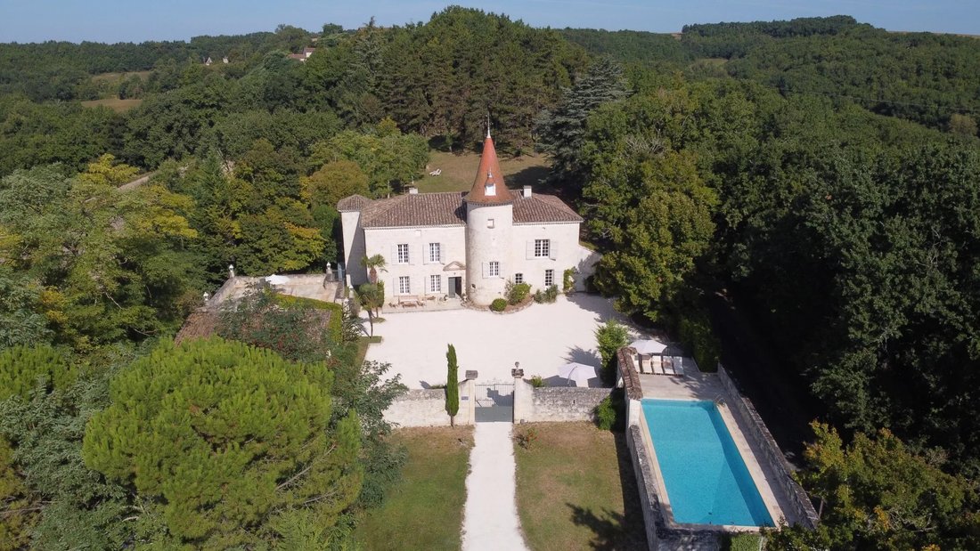 House in Puymirol, Nouvelle-Aquitaine, France 2 - 17988393