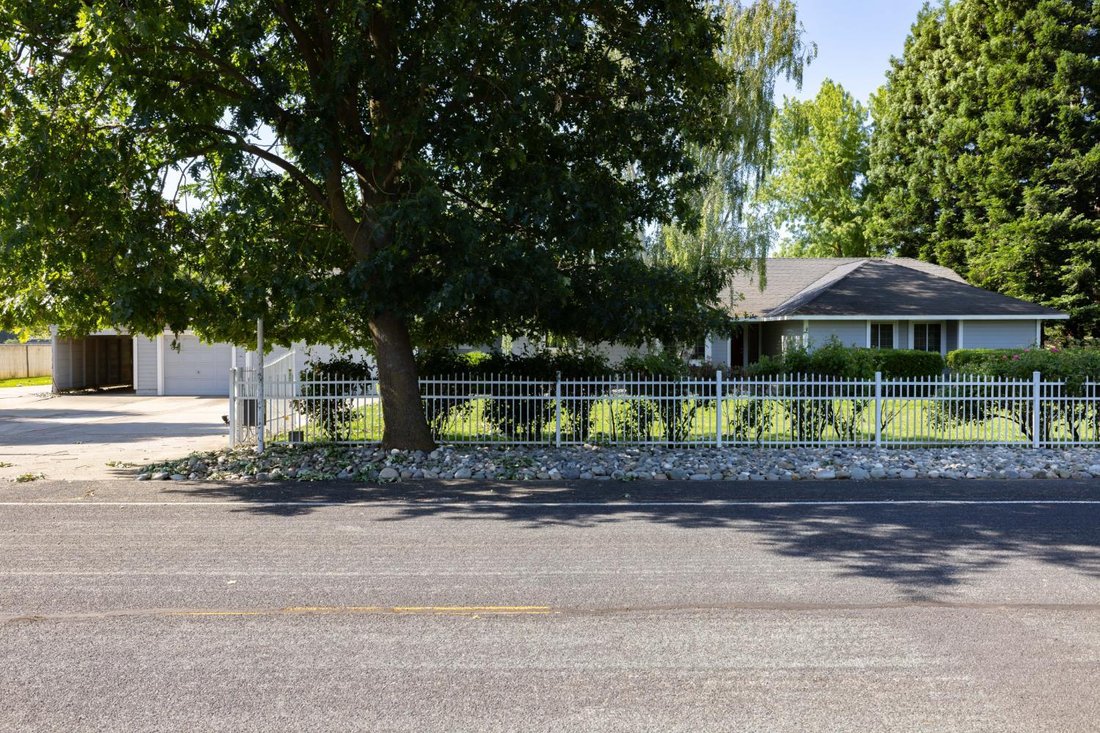 House in Acampo, California, United States 4 - 17989530