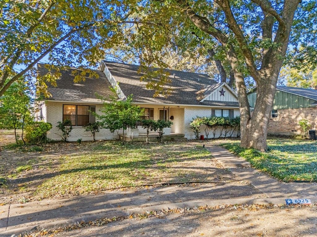House in Dallas, Texas, United States 2 - 17988857