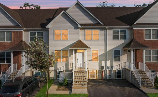 House in Lakewood Township, New Jersey, United States 1