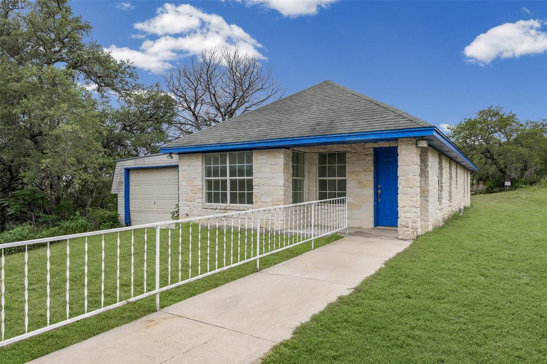 House in Jonestown, Texas, United States 3 - 17994402