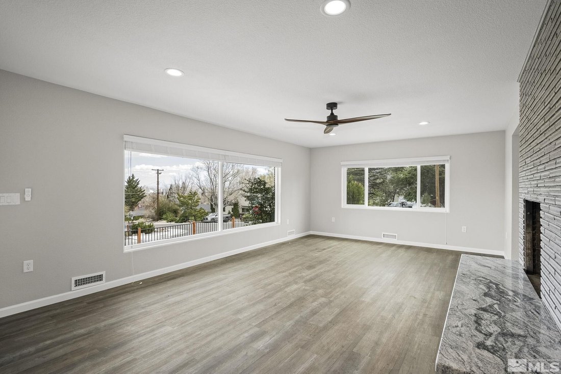 House in Reno, Nevada, United States 4 - 17987341