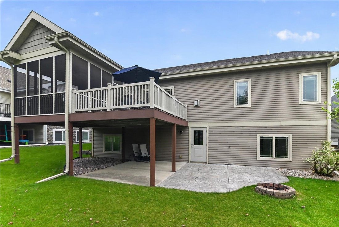 House in Waunakee, Wisconsin, United States 2 - 17993071