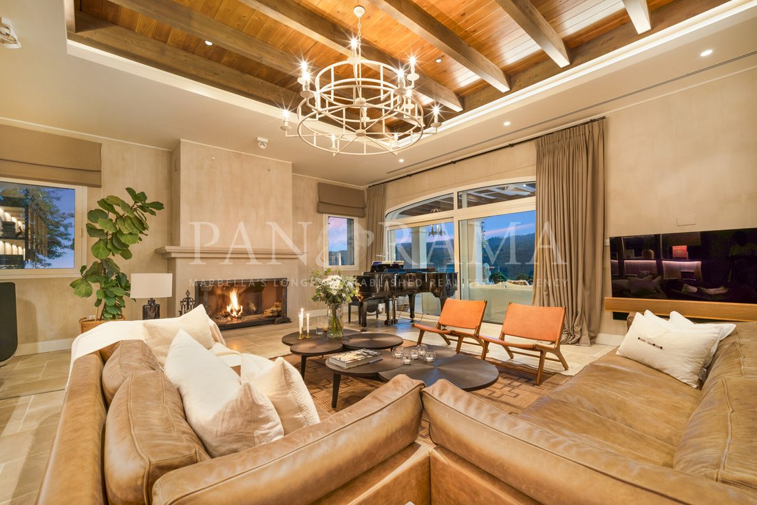 Villa in Benahavis, Andalusia, Spain 2 - 13997281