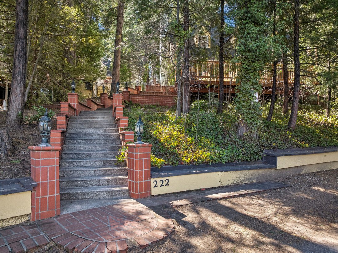 House in Lake Arrowhead, California, United States 1 - 17993410