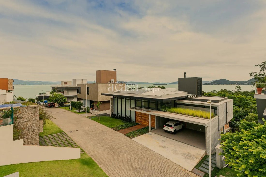 Condo in Florianópolis, State of Santa Catarina, Brazil 2 - 17984690