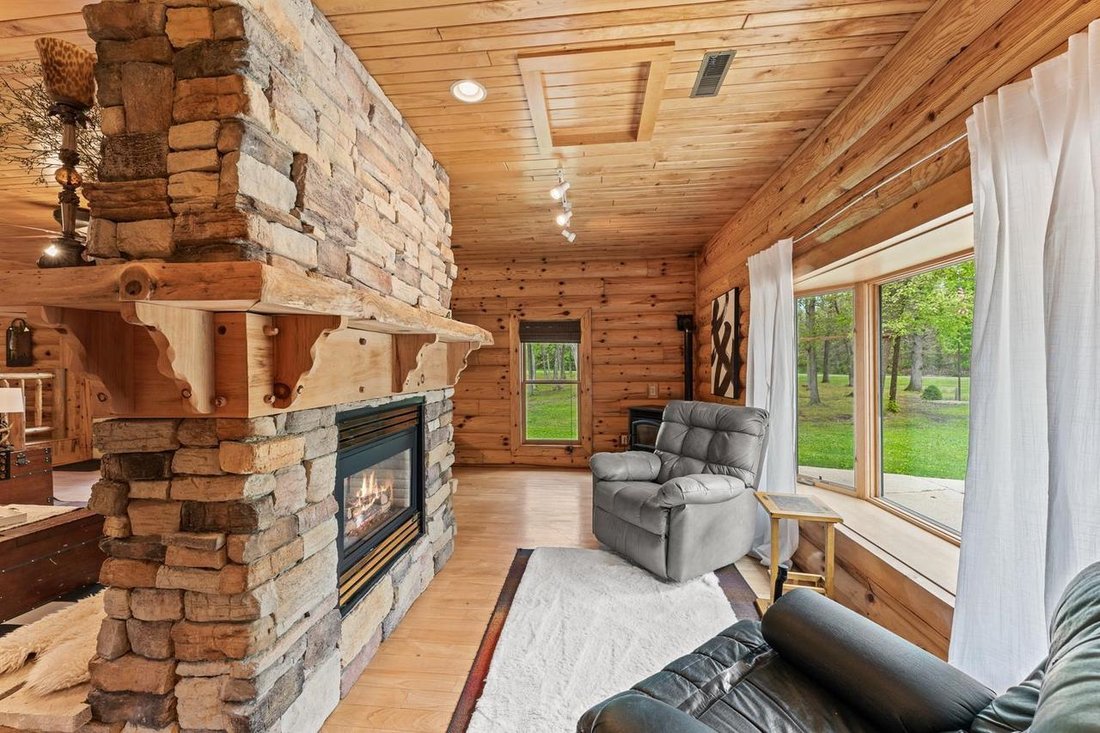 House in Reedsburg, Wisconsin, United States 5 - 17996021