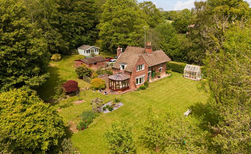 House in Ashurstwood, England 1