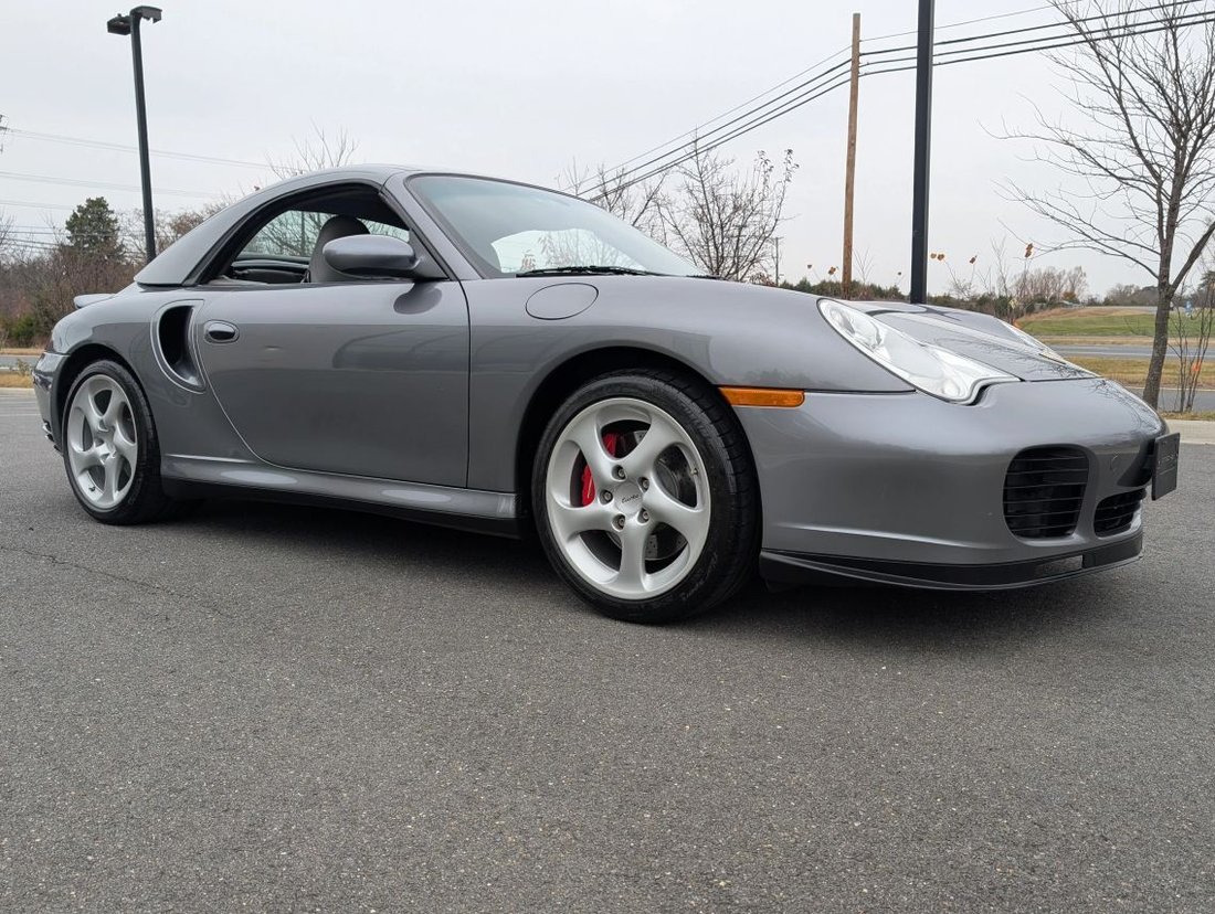 Cabriolet in Ashburn, VA, United States 2 - 16677399