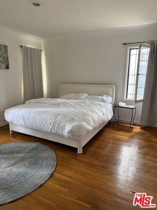 Los Angeles, California, United States 3 - 17987582