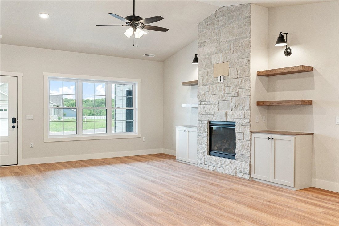 House in Prairie du Chien, Wisconsin, United States 4 - 17989047