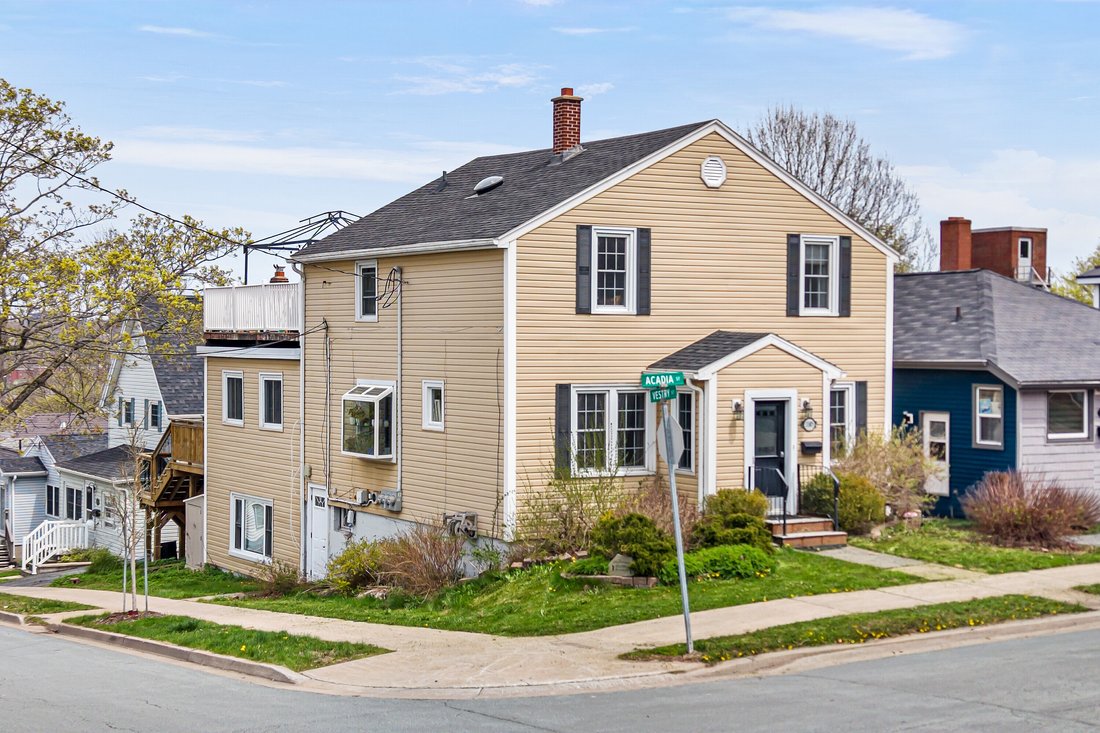House in Halifax, Nova Scotia, Canada 2 - 17987008