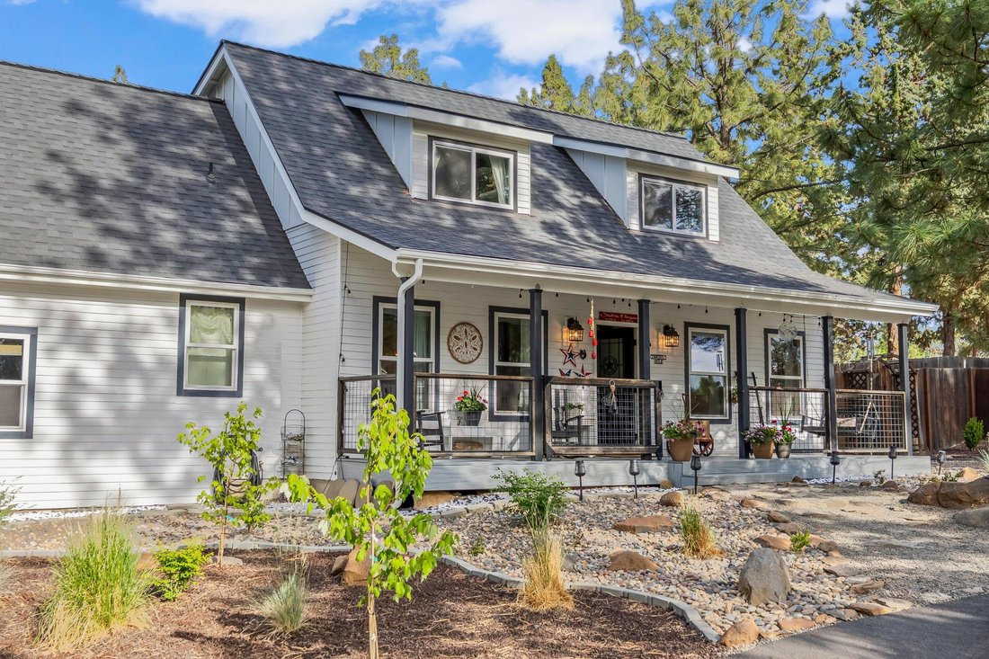 House in Sisters, Oregon, United States 5 - 17987228