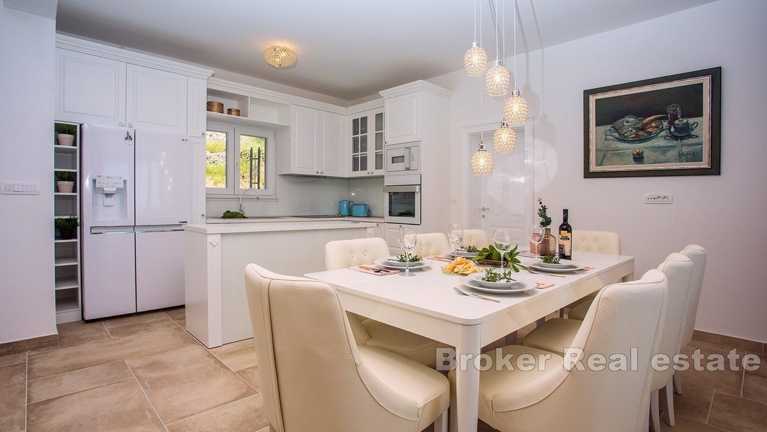 Villa in Omis, Split-Dalmatia County, Croatia 4 - 17985284