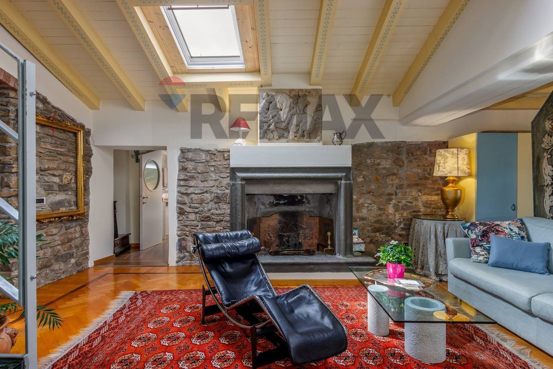 Apartment in Upper Town, Bergamo, Lombardy 2 - 17990107