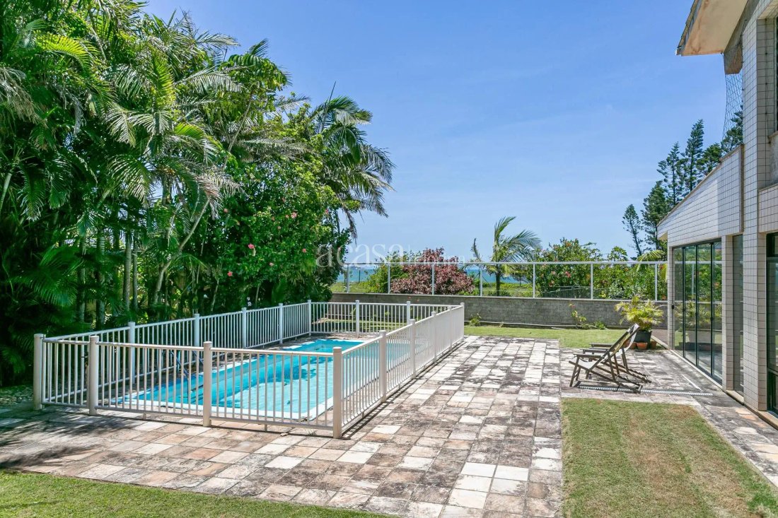 Condo in Florianópolis, State of Santa Catarina, Brazil 2 - 17984243