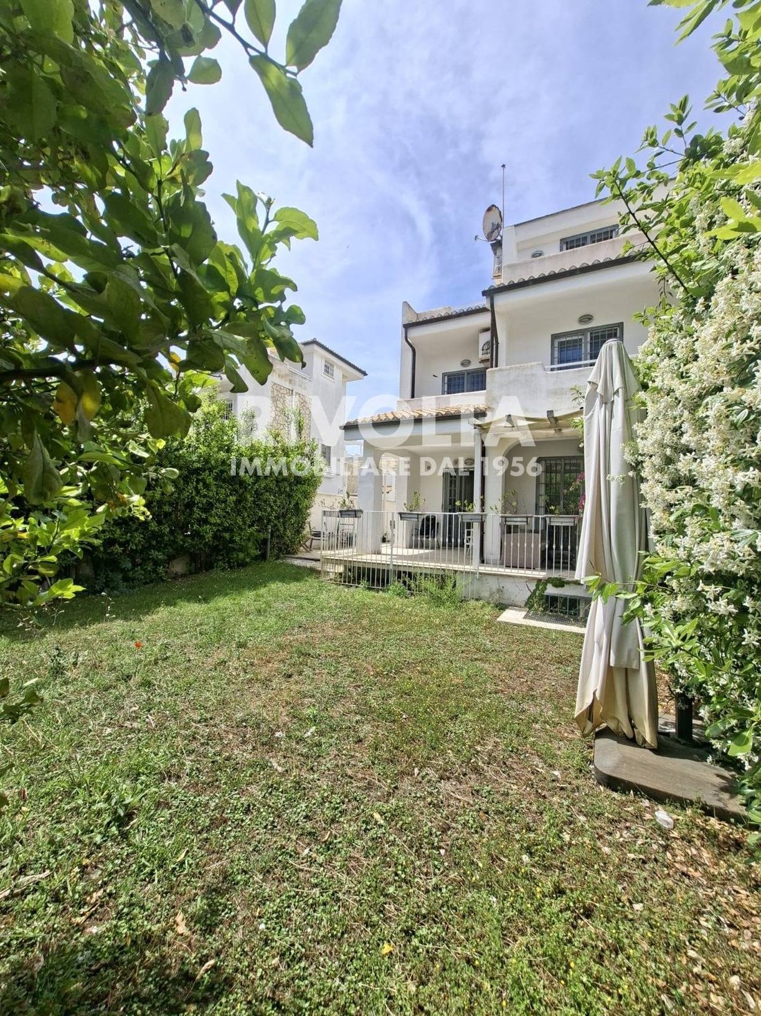 Villa in Fregenae, Focene, Lazio 1 - 17990098