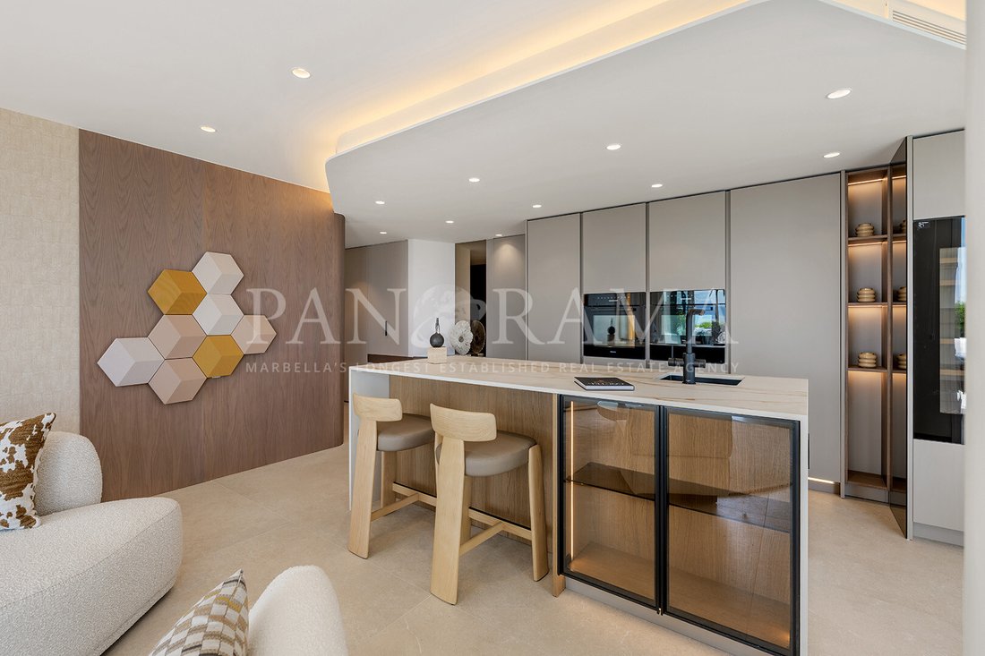 Apartment in Estepona, Andalusia, Spain 4 - 17494764