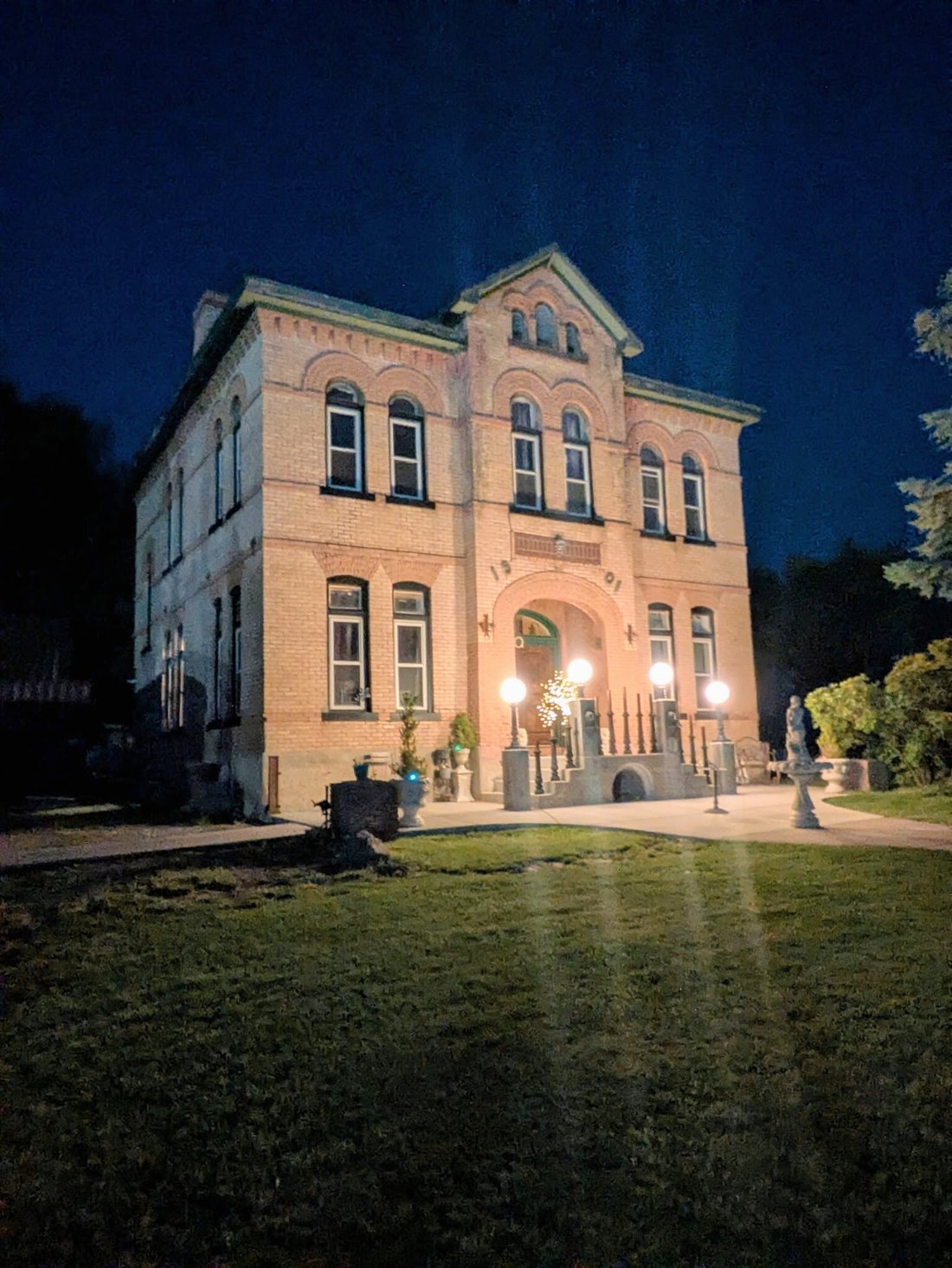 House in Woodland Hills, Utah, United States 5 - 17986755