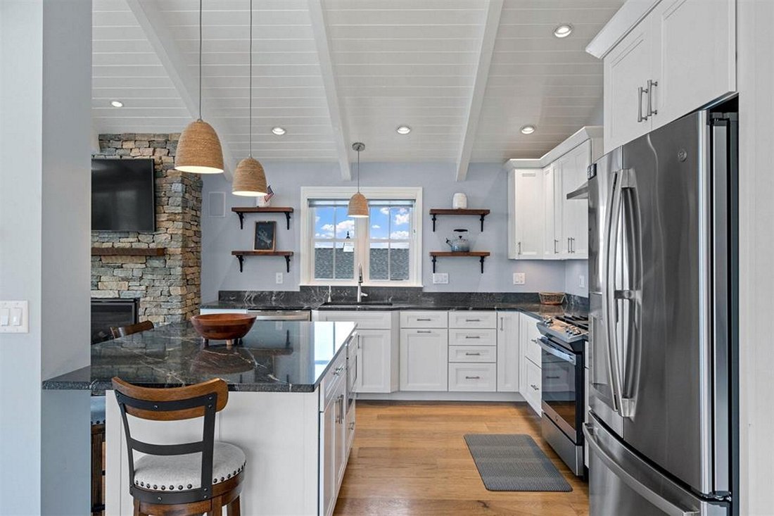 House in Gilford, New Hampshire, United States 5 - 17984196