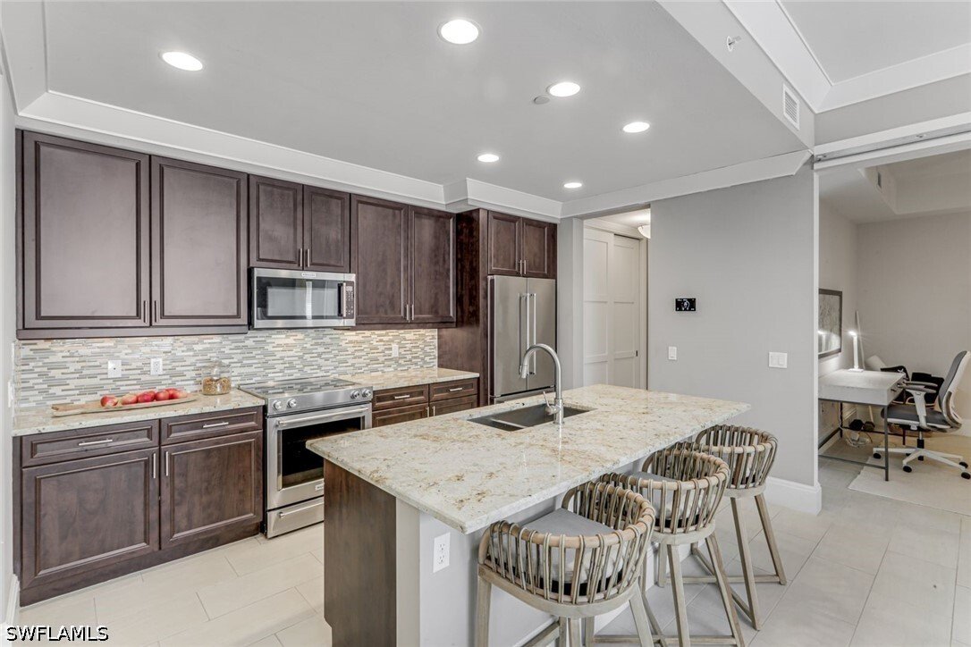 Condo in Naples, Florida, United States 5 - 17984527
