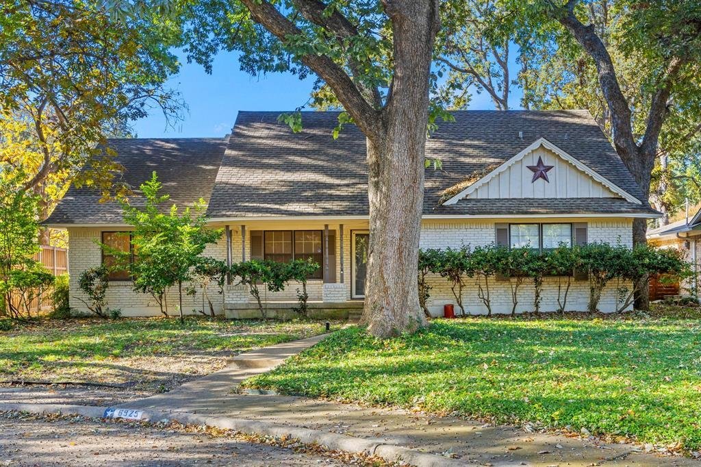 House in Dallas, Texas, United States 1 - 17988857
