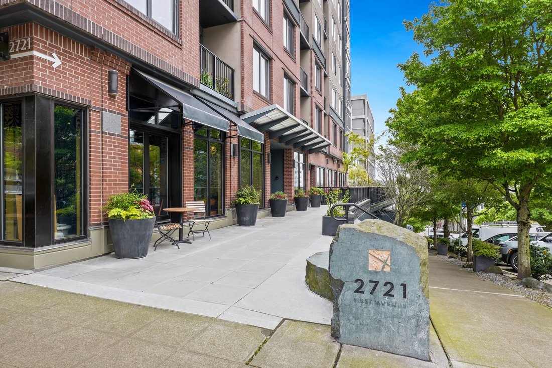Condo in Seattle, Washington, United States 1 - 17987068