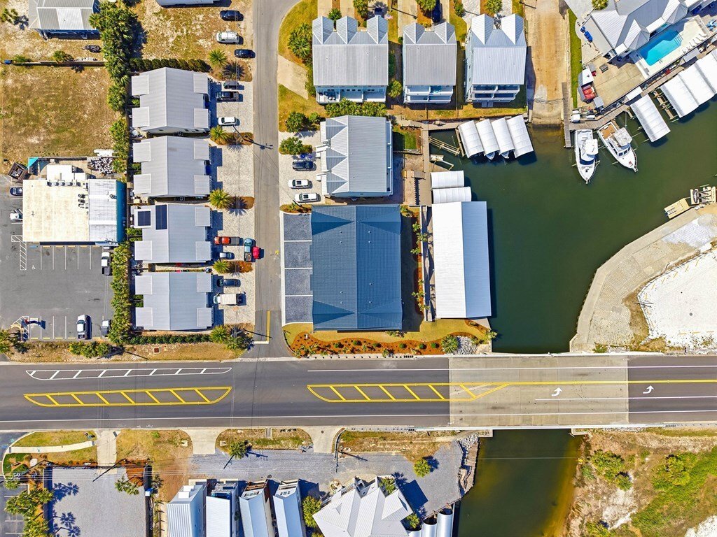 Port St. Joe, Florida, United States 4 - 17984405