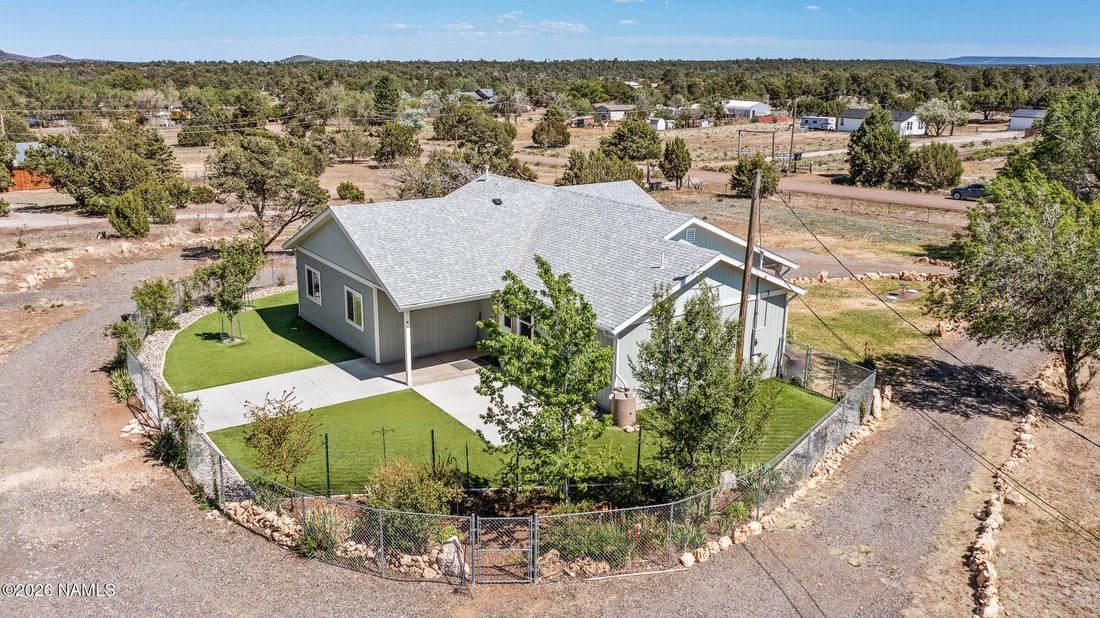 House in Flagstaff, Arizona, United States 2 - 17988075