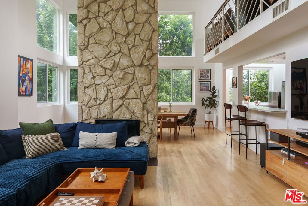 Condo in Los Angeles, California, United States 1 - 17987548