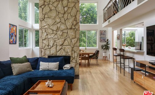 Condo in Los Angeles, California, United States 1