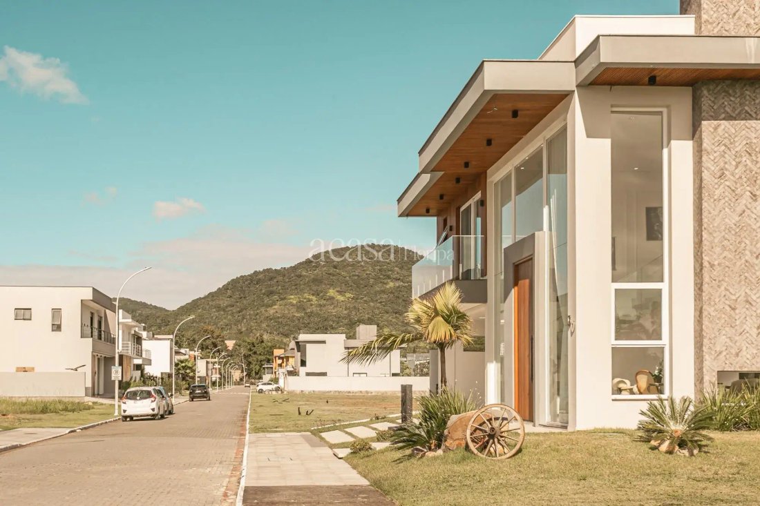 Condo in Florianópolis, State of Santa Catarina, Brazil 2 - 17984137