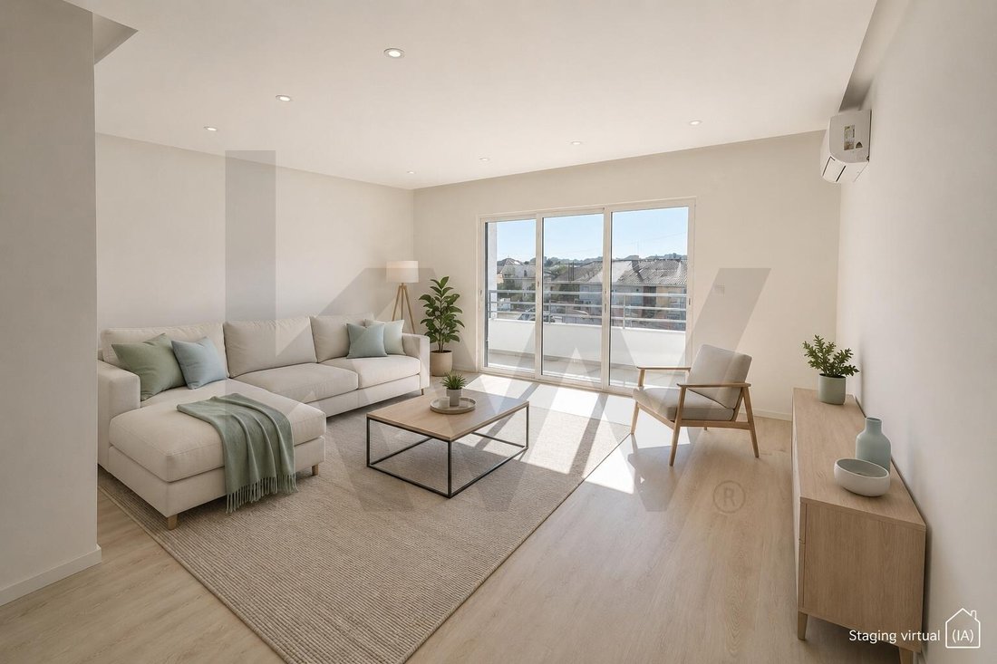 Apartment in Seixal, Arrentela e Aldeia de Paio Pires, Setubal, Portugal 1 - 17970549