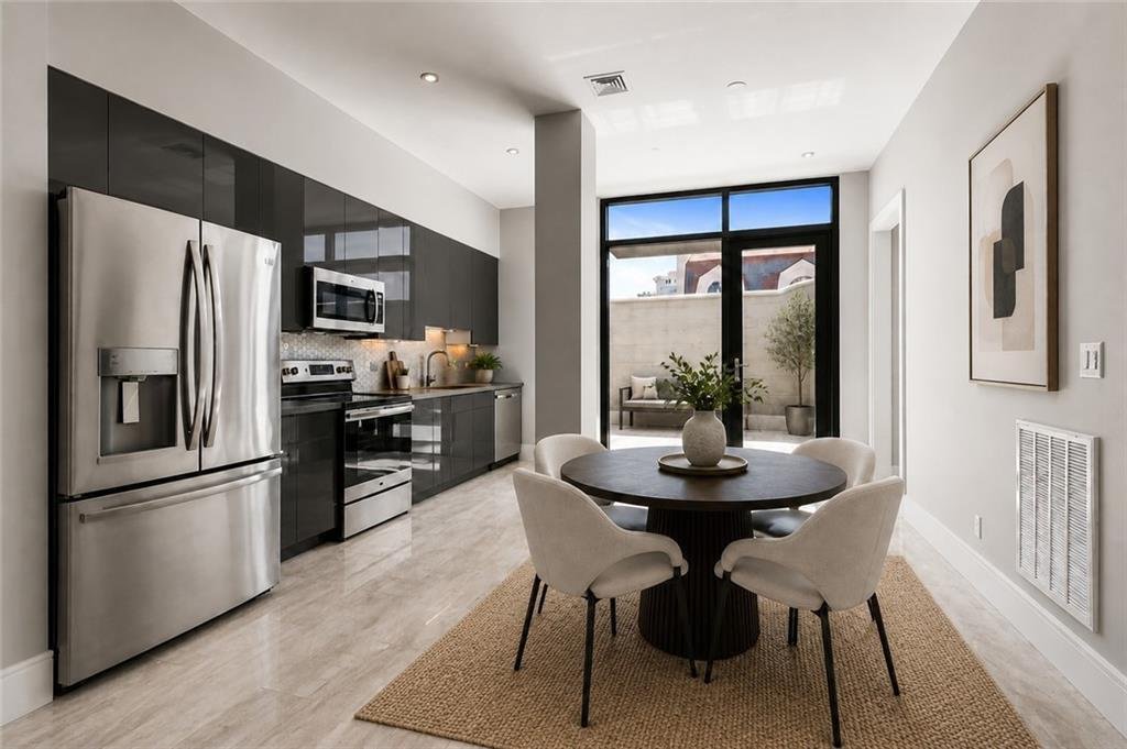 Condo in New Orleans, Louisiana, United States 4 - 16836293